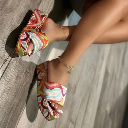 Women's New Thick Sole Slippers Shoes